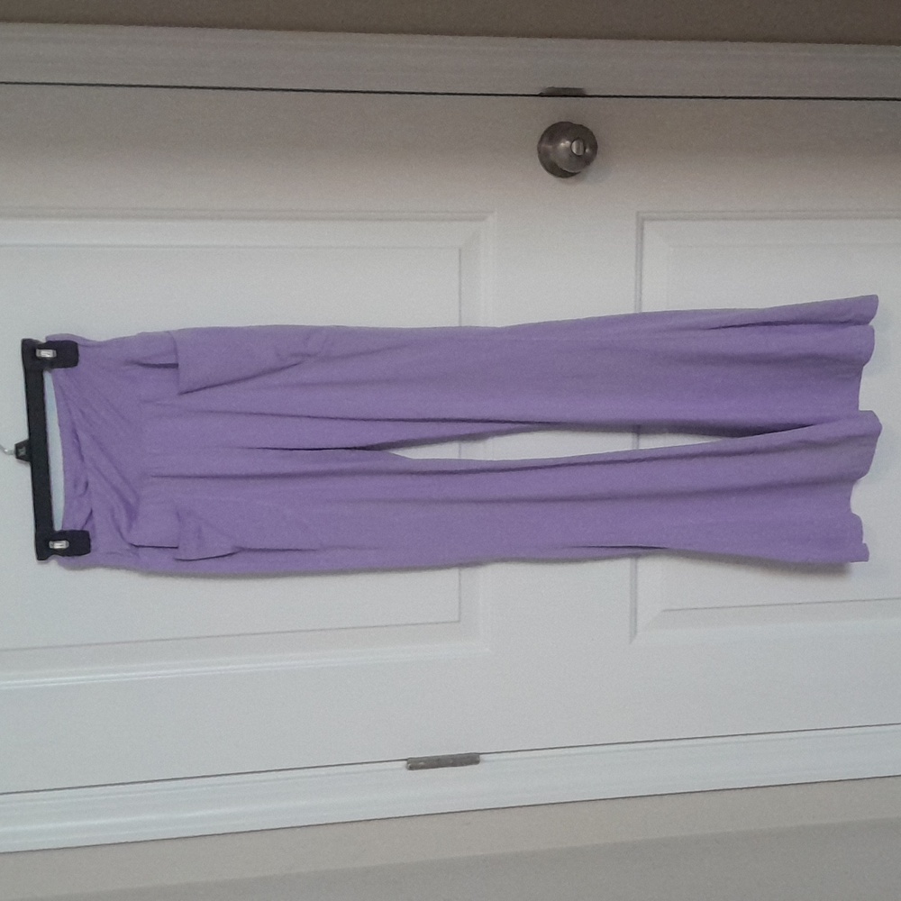 Lavender Flared Leggings With Pockets Size XS